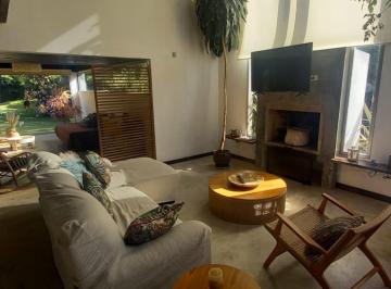 Casa · 4 Ambientes · 1 Cochera · Casa en Rincón del Indio