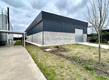 Bodega-Galpón de 2 ambientes, La Plata · Galpón en Venta