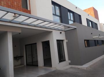PH · 100m² · 4 Ambientes · 1 Cochera · PH en Venta Duplex Villa Cabrera 2 Dorm en Housing