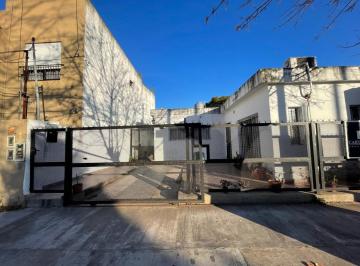 Casa · 150m² · 4 Ambientes · 1 Cochera · Casa 4 Ambientes