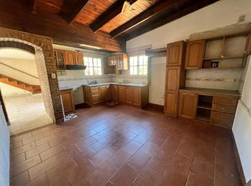 PH · 62m² · 4 Ambientes · PH en Venta de 3 Dorm. en La Plata