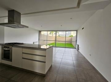 Casa de 4 ambientes, Córdoba · Parece a Estrenar, Vendo Duplex en Claros Village