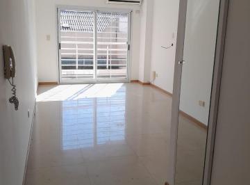 Departamento de 2 ambientes, La Matanza · Depto 2 Amb. Edificio con Sum y Pileta.