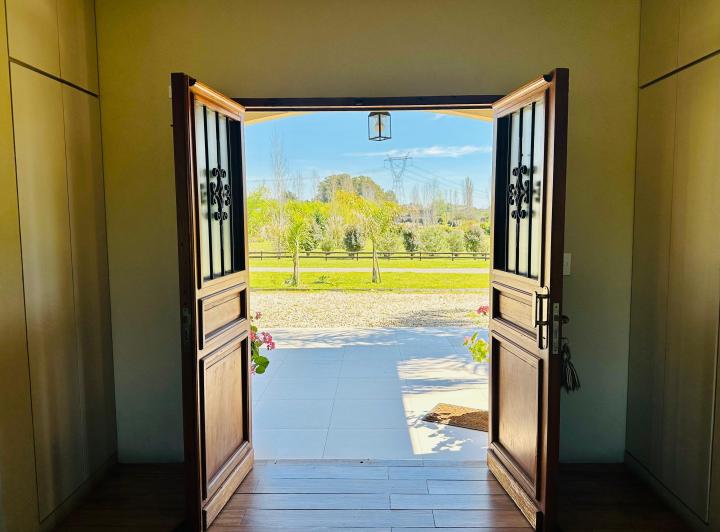 Casa · 230m² · 4 Ambientes · 1 Cochera