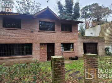 Casa · 191m² · 4 Ambientes · 2 Cocheras · Casa en Bosque Peralta Ramos