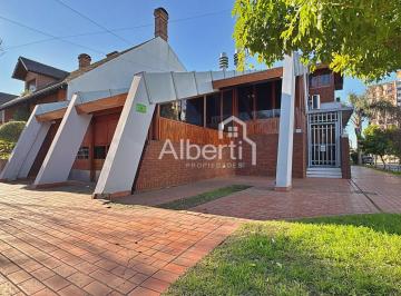 Casa de 4 ambientes, Morón · Venta Chalet 4 Ambientes en Haedo Norte.