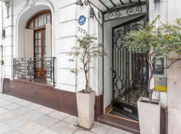 Consultorio · 378m² · Venta Centro Medico U Odontologico en Recoleta