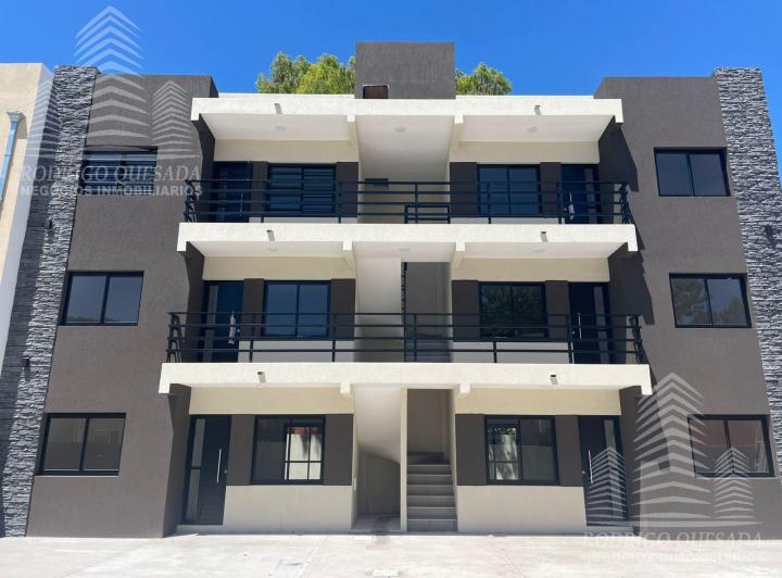 Departamento · 50m² · 3 Ambientes · 1 Cochera