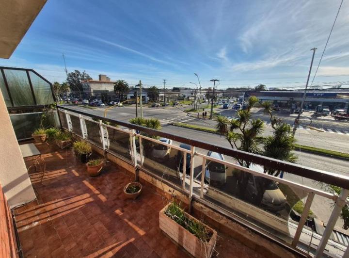 Departamento · 87m² · 4 Ambientes