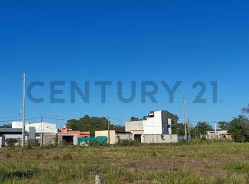 Terreno · 375m² · 653 y 18. Lote en Venta