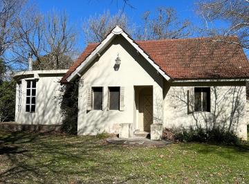 Casa de 6 ambientes, Punta Indio · Casa en Esquina de Lavalle y Belgrano, Punta Indio