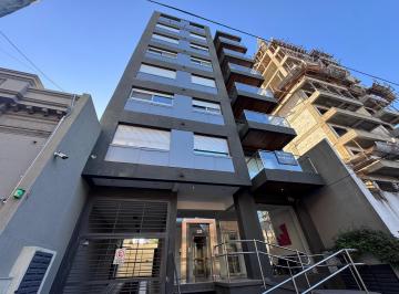 Departamento · 91m² · 4 Ambientes · Departamento 4 Ambientes en Quilmes Centro con 2 Cocheras