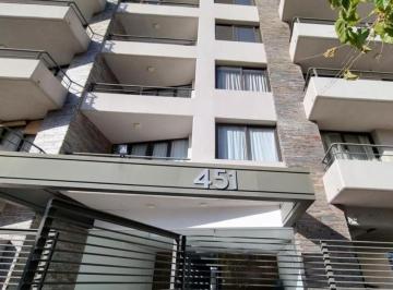 Departamento · 95m² · 4 Ambientes · 1 Cochera · Dúplex en Calle Beltrán