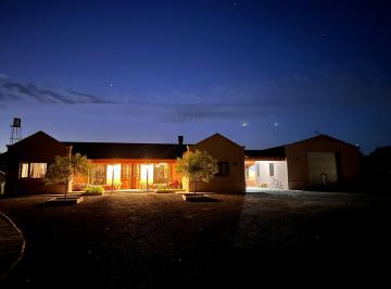 Casa · 280m² · 5 Ambientes · Casa en Lote 5.100 m² Haras El Malacate + Casa Huéspedes