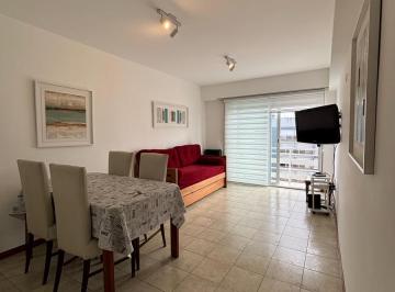 Departamento · 43m² · 2 Ambientes · Departamento en La Perla