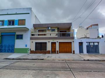 Casa de 6 ambientes, Floresta · Casa en Venta 6 Ambientes