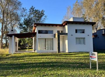Casa de 4 ambientes, Costa del Este · Casa en Venta en Costa del Este