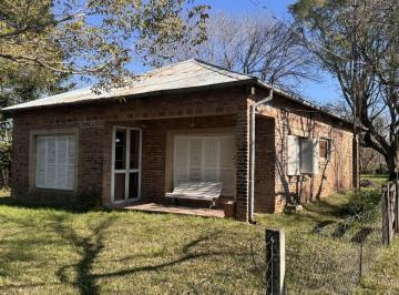 Casa · 94m² · 3 Ambientes · 1 Cochera · Casa en Venta a Reciclar Pueblo Liebig