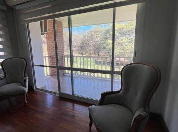 Casa · 400m² · 4 Ambientes · 2 Cocheras · Casa en Venta en Valle Escondido