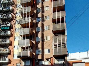 Departamento de 5 ambientes, Ciudad de Santa Fe · Venta. Urquiza 2346 Sta. Fe - Departamento 2 Dor.