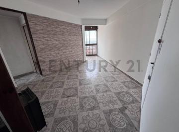 Departamento · 51m² · 3 Ambientes · 1 Cochera · Venta - Departamento 3 Ambientes - Piso Alto - Barrio Las Torres