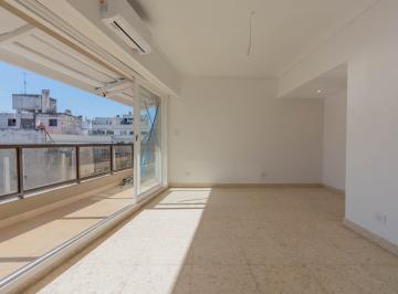 Departamento de 3 ambientes, Recoleta · Venta 3 Amb. con Dependencia y Cochera en Recoleta. 89 m² Reciclado, Vista Abierta, Palier Privado.