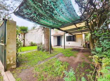 Casa · 56m² · 3 Ambientes · Casa a Reciclar