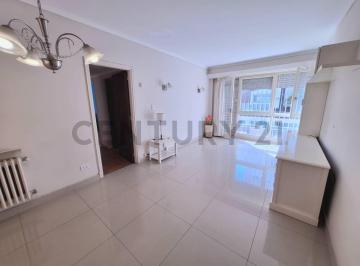 Departamento · 77m² · 4 Ambientes · 1 Cochera · Semipiso 4 Ambientes con Cochera en Zona Centro