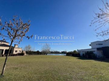 Terreno · 1150m² · Lote en Venta con Fondo a La Laguna en Terravista