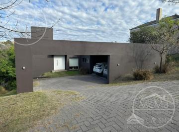 Casa · 300m² · 3 Dormitorios · 2 Cocheras · Casa en Venta Estancia Q2