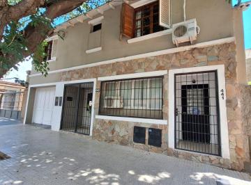 Casa de 4 ambientes, Ciudad de Mendoza · Gisela Zumer - Servicios Inmobiliarios - Alquila: