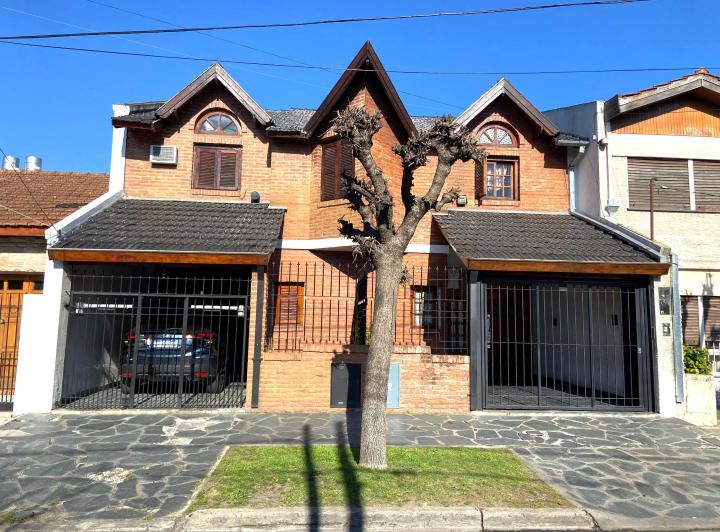 PH · 170m² · 5 Ambientes · 1 Cochera