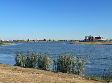 Terreno · 1008m² · Terreno | Lote Al Agua Listo Para Construir en Barrio Amarras - Puertos