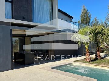Casa de 6 ambientes, Ezeiza · Venta - Casa en Canning, Terralagos
