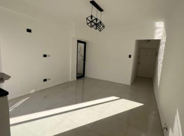 PH de 3 ambientes, Lomas de Zamora · PH 2 Dorm. en Venta - Banfield