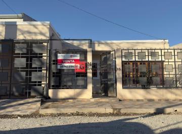 Casa de 6 ambientes, Salta · Casa en Zona Sur - Apta Crédito Hipotecario