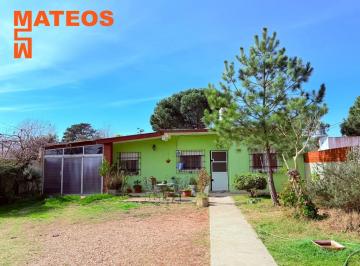 Casa de 4 ambientes, Mar del Tuyú · Venta Mar del Tuyú Chalet Independiente de 5 Ambientes a 500 m del Mar