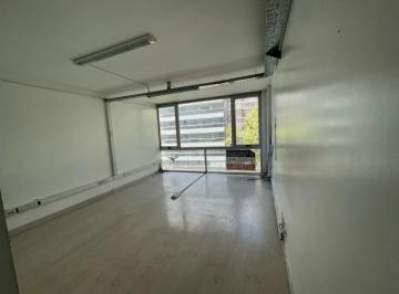Oficina comercial · 70m² · 1 Ambiente · Venta/alquiler de Monoambiente en Flores