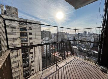 Departamento de 4 ambientes, Balvanera · Venta 4 Ambientes Balvanera Balcon Al Frente