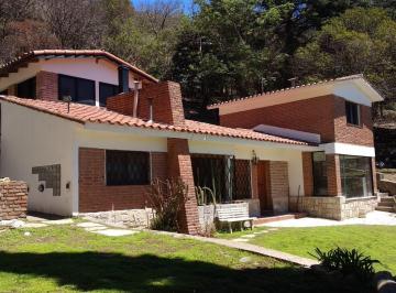 Casa de 6 ambientes, Río Ceballos · Casa a La Venta en Rio Ceballos – Barrio un Pora