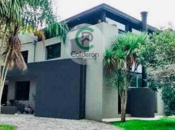 Casa · 380m² · 5 Ambientes · Casa en Venta Club de Campo San Patricio