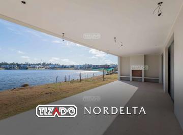 Casa · 233m² · 5 Ambientes · 1 Cochera · Casa en Venta en Santa Ana, Villanueva, Tigre