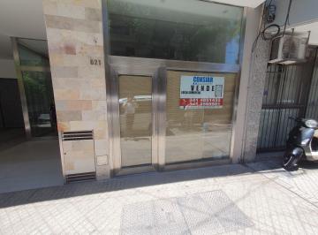 Local comercial de 1 ambiente, Rosario · Local Comercial en Planta Baja - Montevideo 619