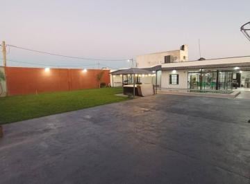 Casa de 3 ambientes, Resistencia · Hermoso Quincho en Zona Norte