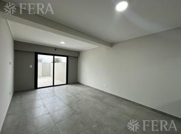 Departamento · 47m² · 2 Ambientes · Venta de Departamento 2 Ambientes con Patio y Cochera en Villa Dominico