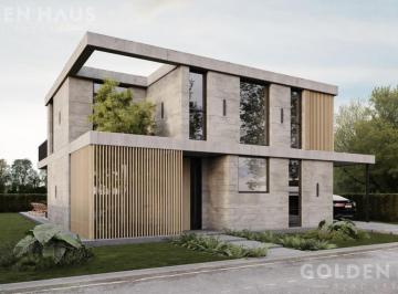 Casa · 165m² · 5 Ambientes · 2 Cocheras · Casa de Diseño en Barrio Terralagos