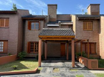 Casa de 5 ambientes, Córdoba · Complejo Cerrado - Portales del Sur - Duplex 3 Dorm. en Venta
