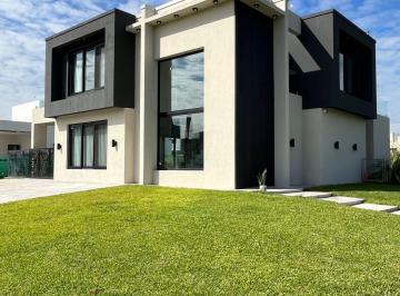 Casa de 4 ambientes, Presidente Perón · Venta Canning Barrio Cerrado Horizontes Al Sur Moderna Casa 3 Dorm y Piscina