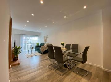 Departamento · 68m² · 3 Ambientes · Departamento de Tres Ambientes con Balcon en Brown 2100