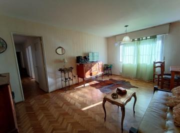 Departamento · 85m² · 5 Ambientes · 1 Cochera · Departamento en Bajo Palermo